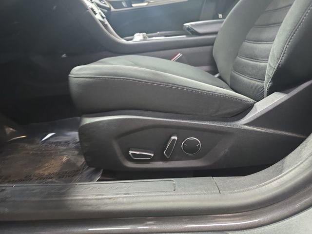 Used 2017 Ford Fusion SE image 29