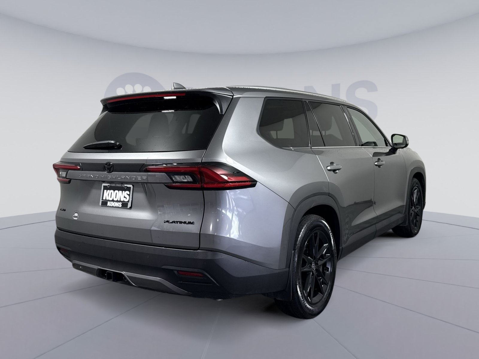 Used 2025 Toyota Grand Highlander AWD image 7
