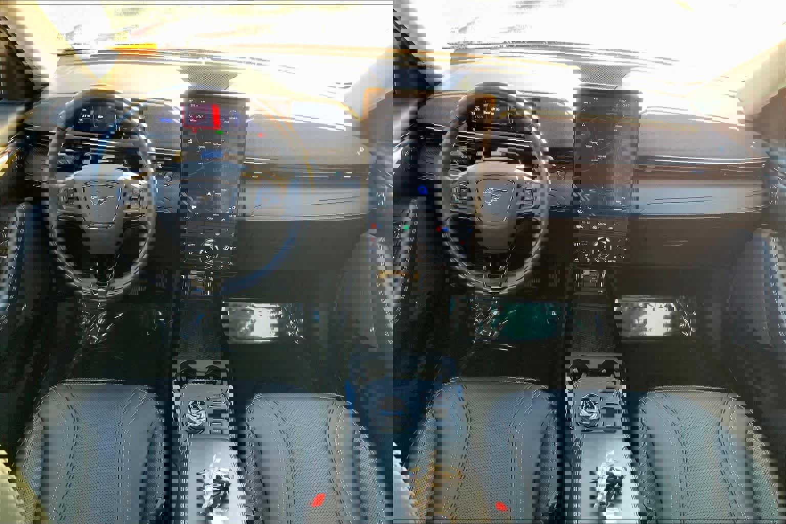 Certified 2021 Ford Mustang Mach-E Premium image 11