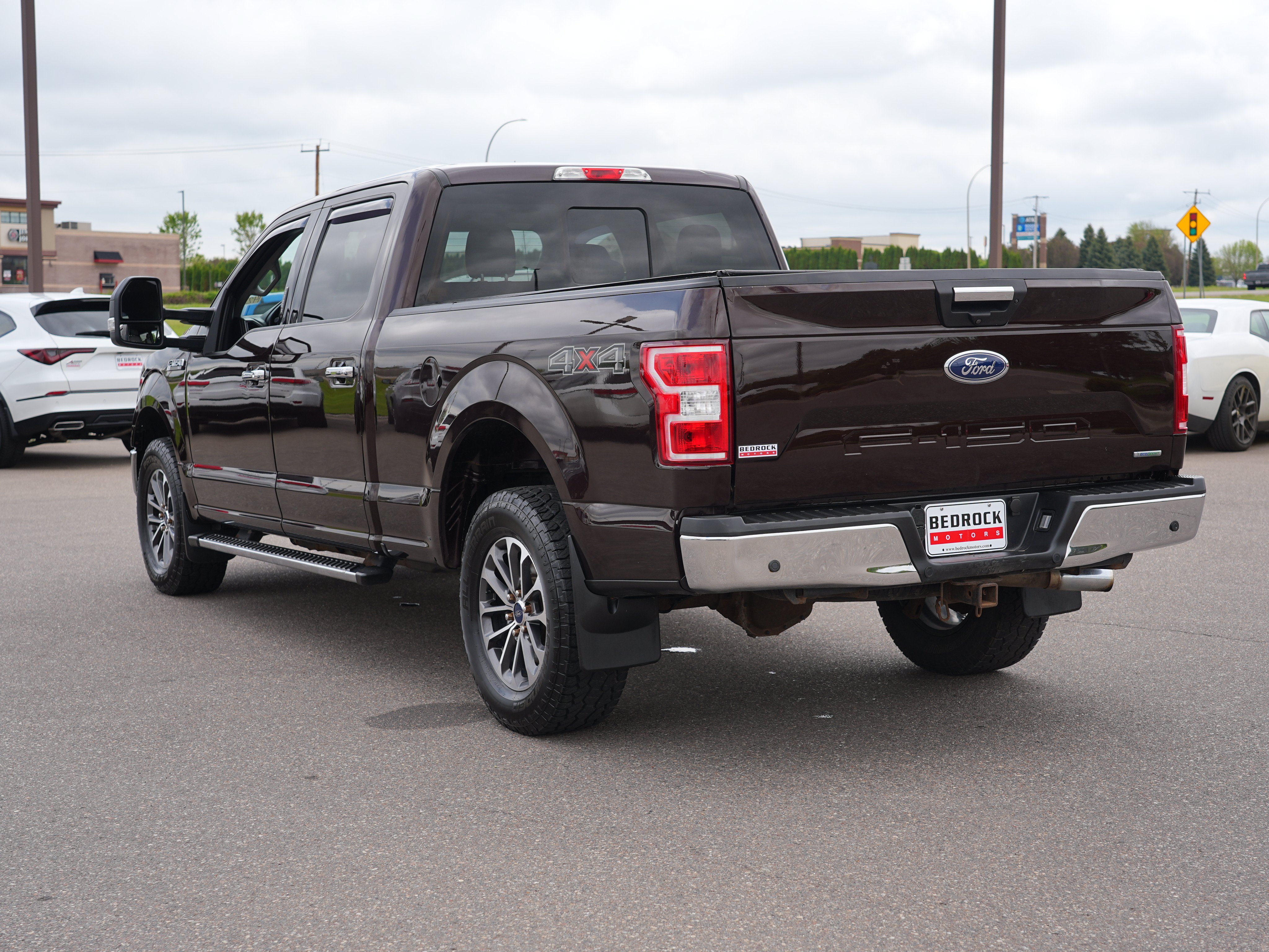 Used 2018 Ford F150 XLT w/ Equipment Group 302A Luxury AWD/4WD image 5