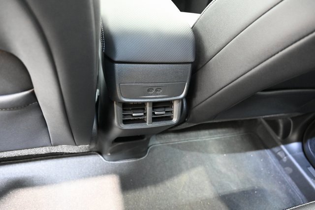 New 2026 Chevrolet Equinox LT w/ Convenience Package II image 25