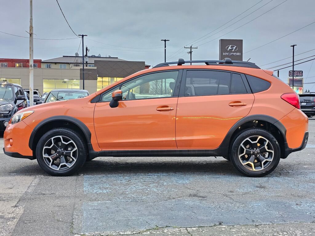 Used 2015 Subaru Crosstrek 2.0i Limited image 4