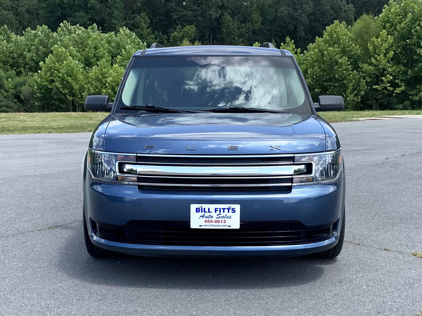 Used 2019 Ford Flex SE FWD image 2