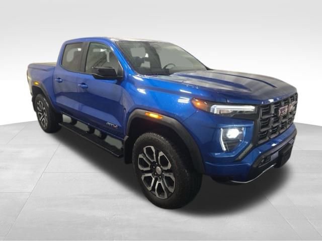 Used 2023 GMC Canyon AT4 w/ AT4 Premium Package image 3