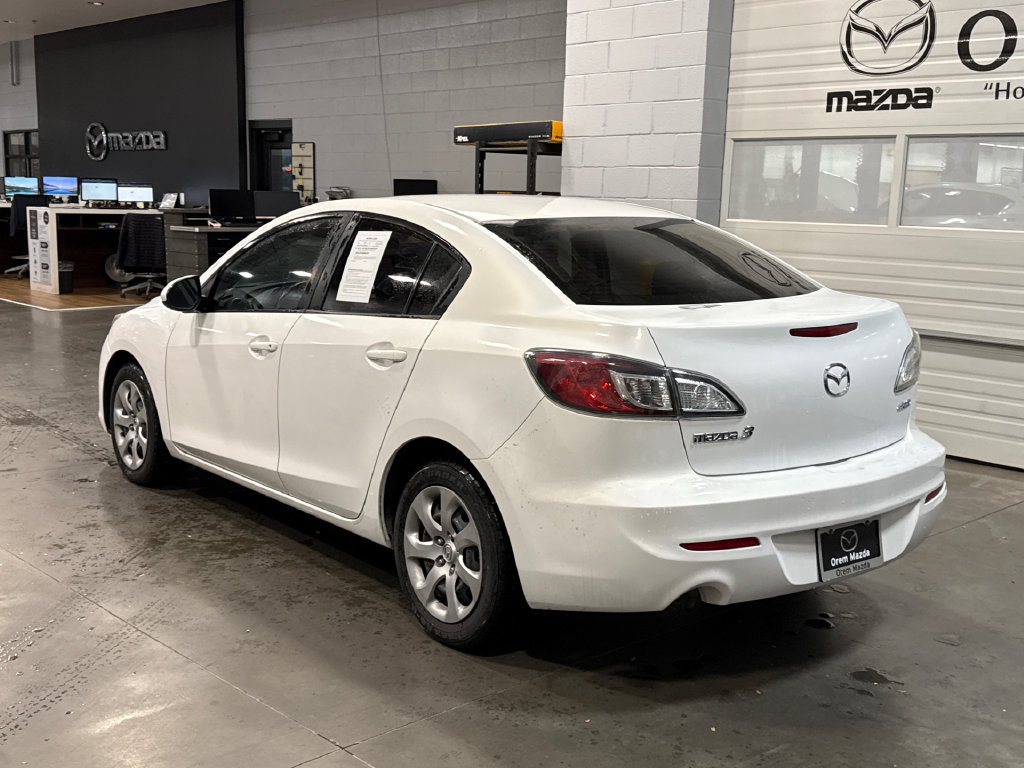 Used 2013 MAZDA MAZDA3 i Sport FWD image 20