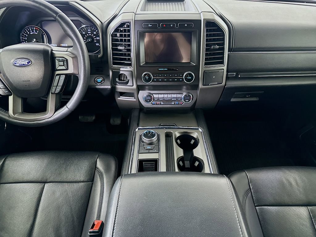 Used 2020 Ford Expedition XLT w/ Equipment Group 202A RWD image 19