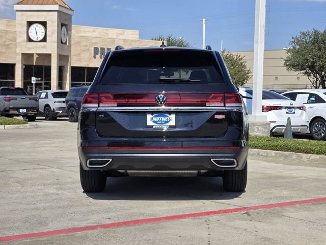 Used 2025 Volkswagen Atlas SE FWD image 7