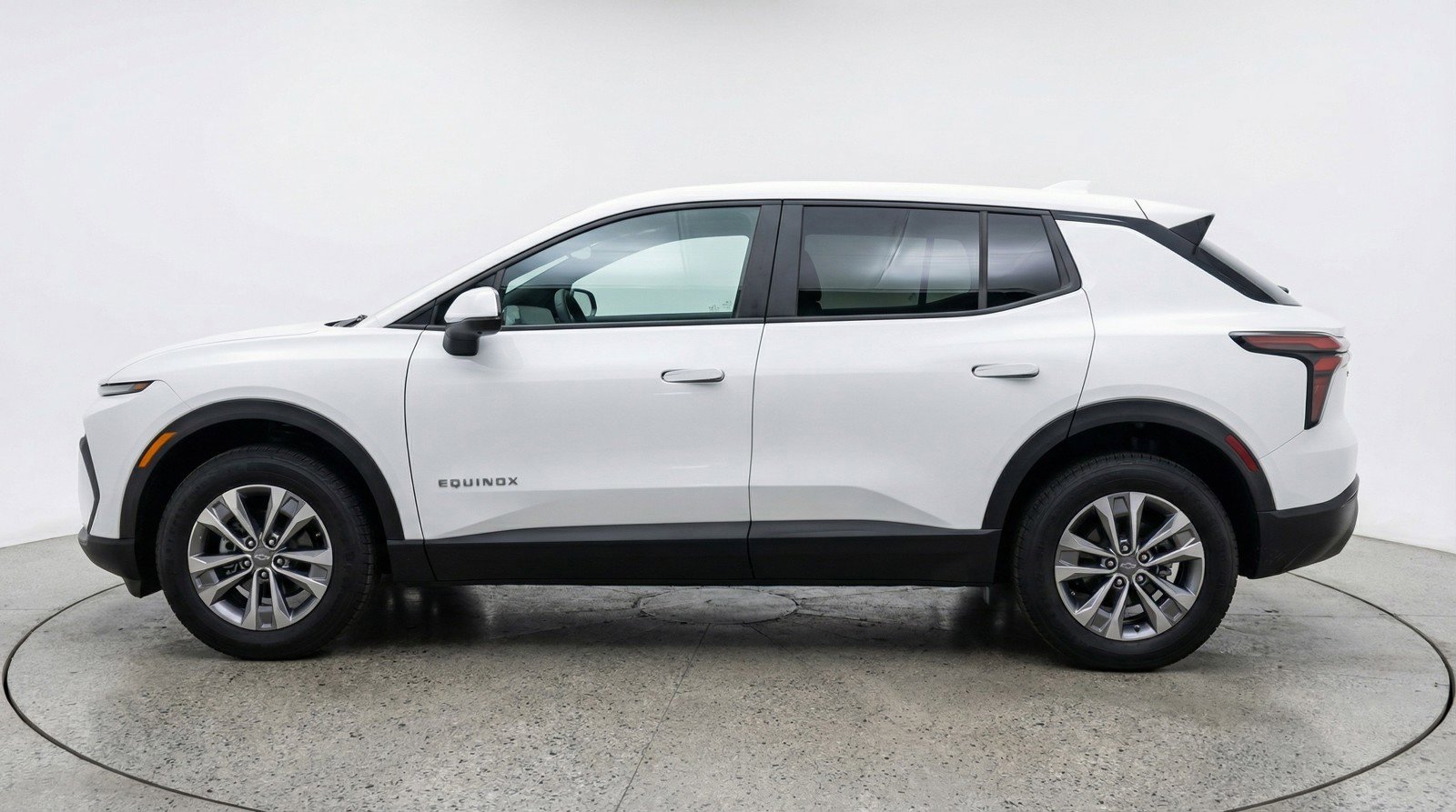 Used 2025 Chevrolet Equinox LT image 5