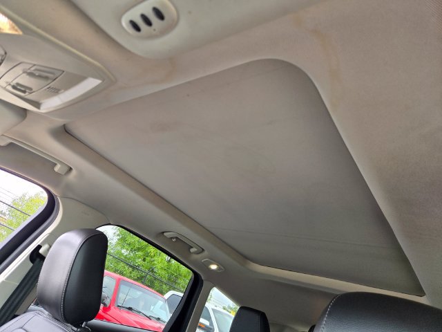 Certified 2018 Ford Escape Titanium AWD/4WD image 15