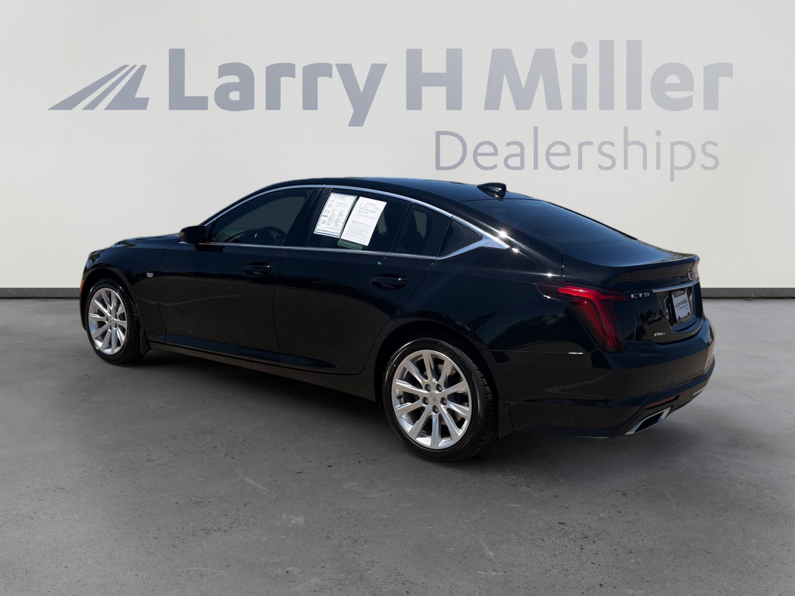 Used 2020 Cadillac CT5 Luxury w/ Cold Weather Package AWD/4WD image 4