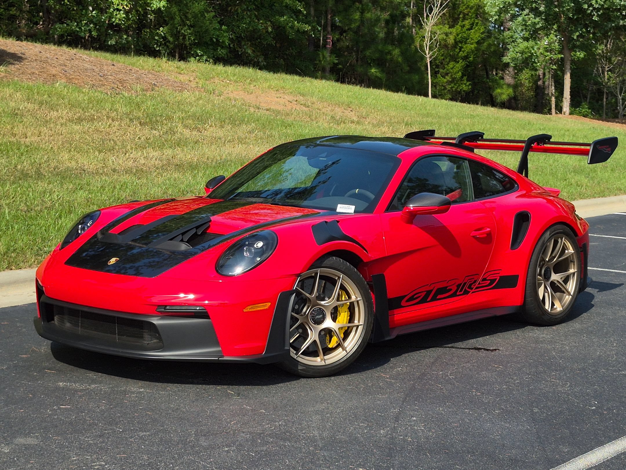 Certified 2025 Porsche 911 GT3 RS RWD image 1