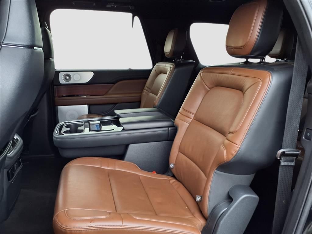 Used 2023 Lincoln Navigator L Reserve image 26