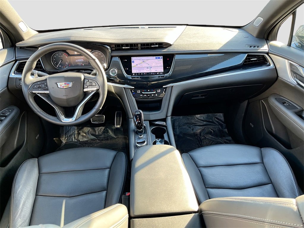 Used 2025 Cadillac XT6 Sport image 24