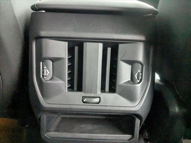 Used 2025 BMW X3 xDrive30i w/ Premium Package image 14