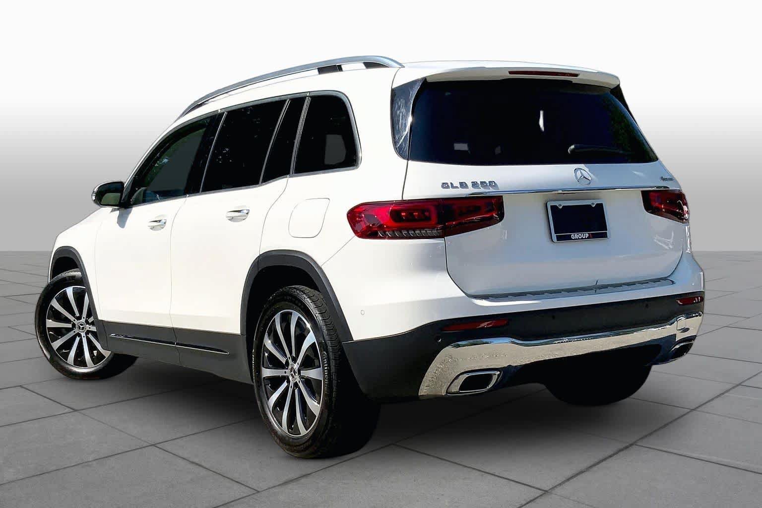 Certified 2022 Mercedes-Benz GLB 250 4MATIC image 12