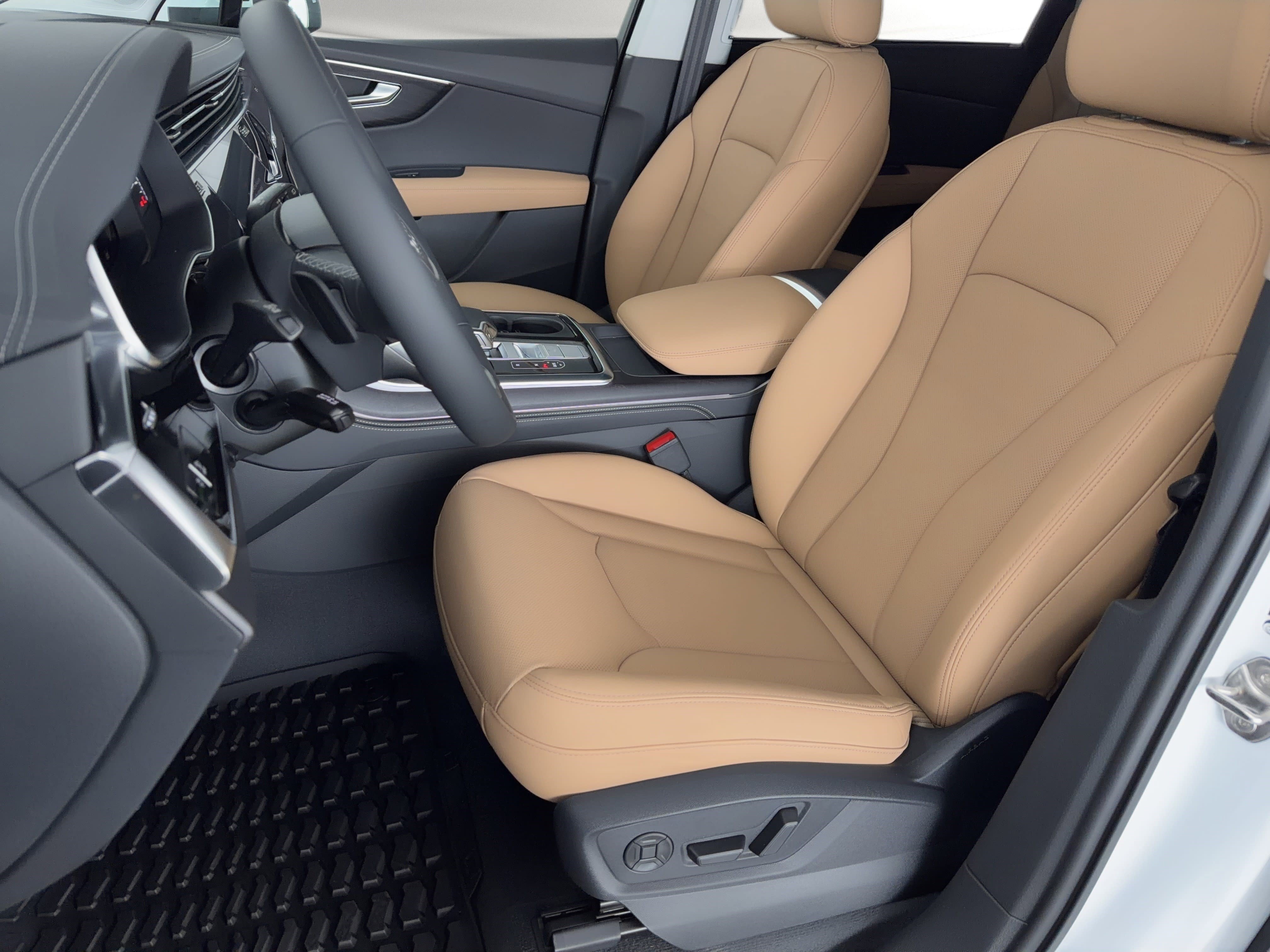 New 2026 Audi Q7 3.0T Premium Plus AWD/4WD image 5