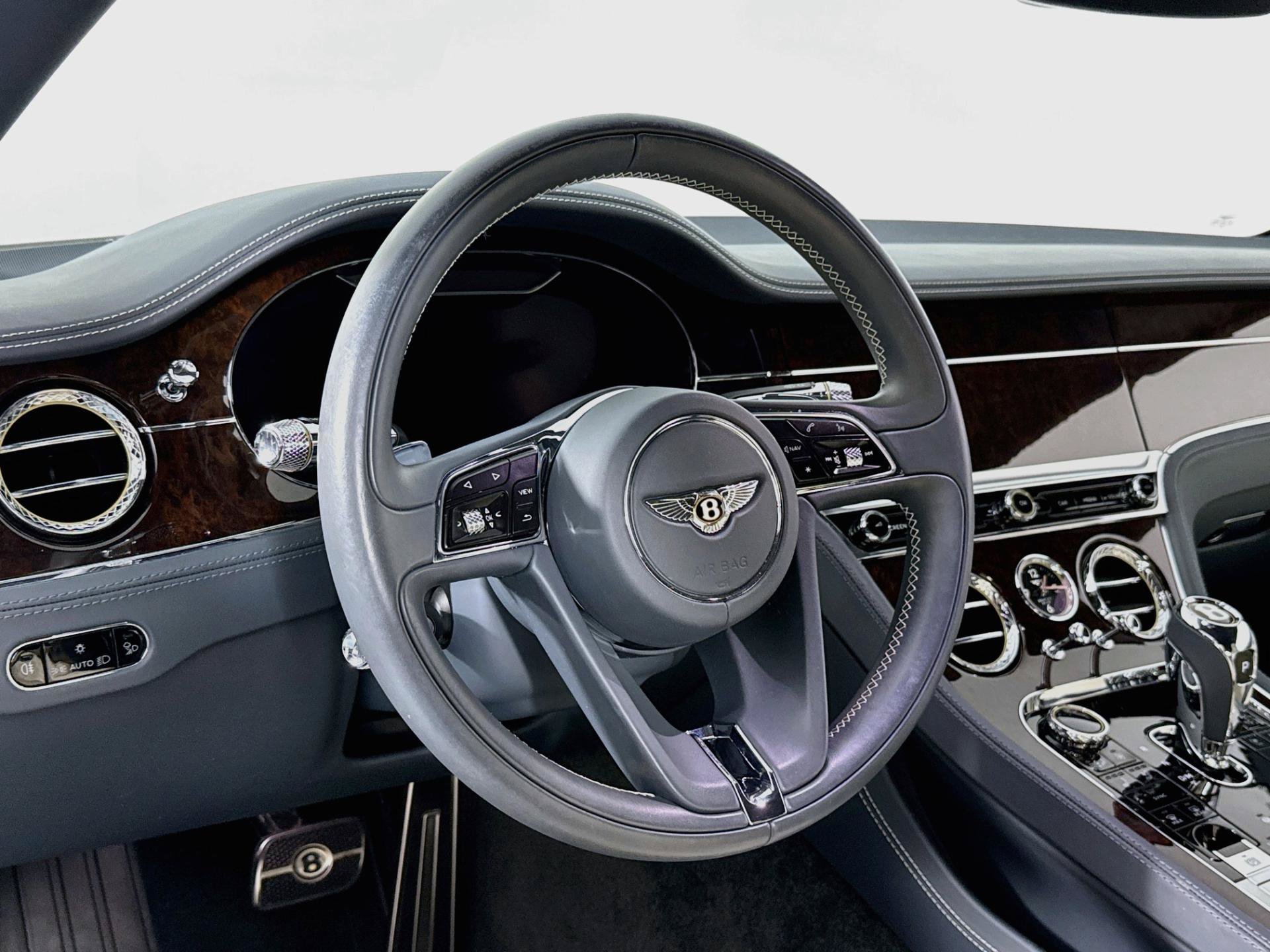 Used 2020 Bentley Continental GT V8 AWD/4WD image 5