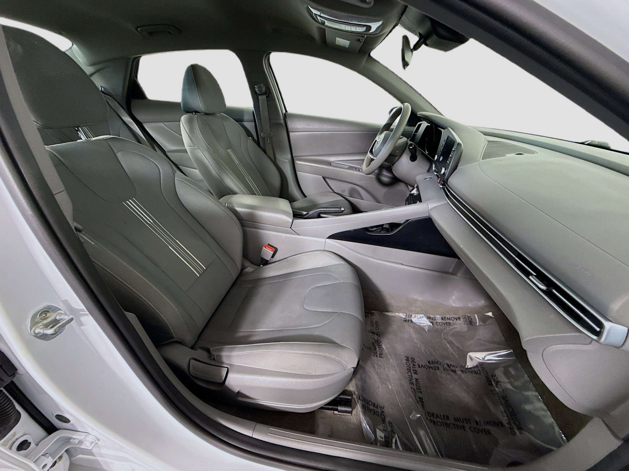 Used 2021 Hyundai Elantra SEL image 29