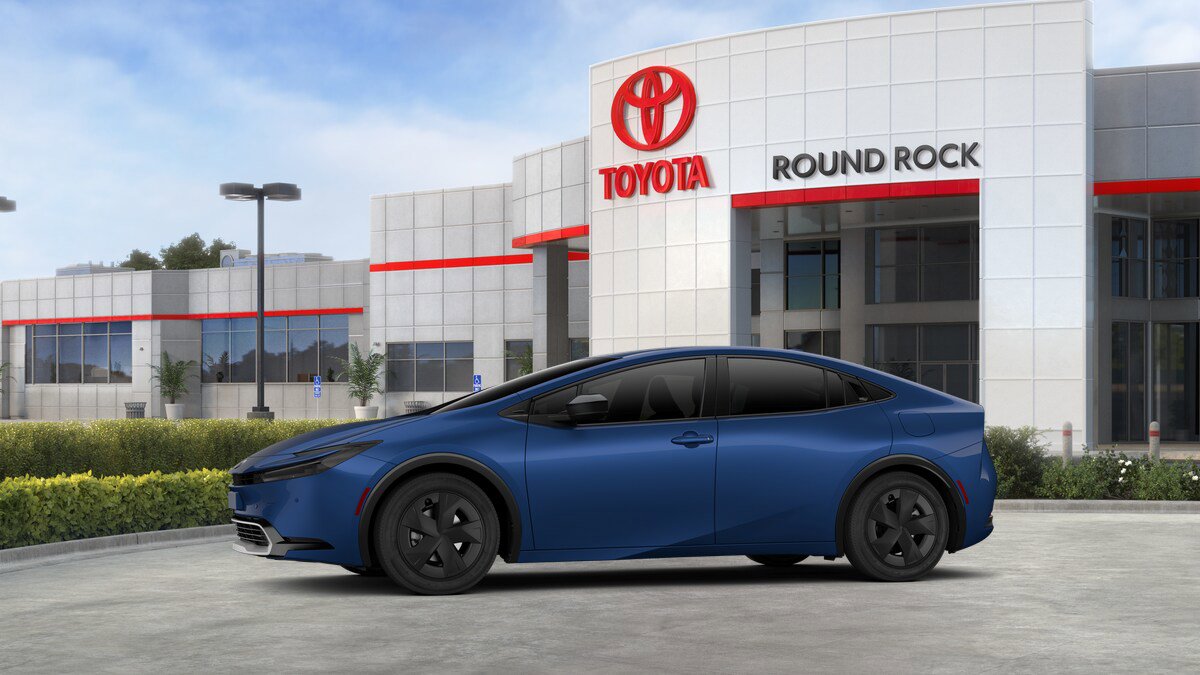 New 2026 Toyota Prius Plug-In Hybrid FWD image 3