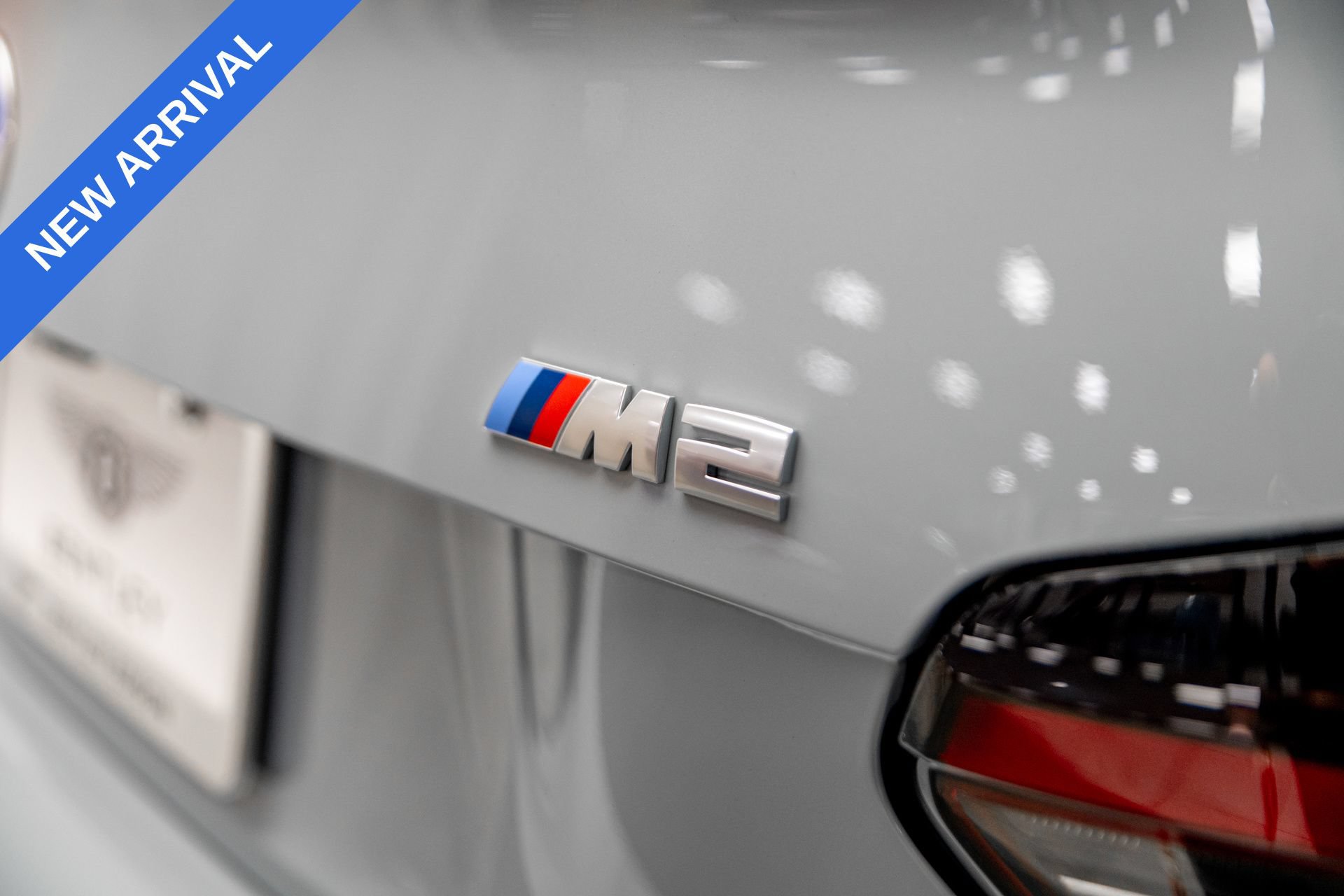 Used 2023 BMW M2 w/ Lighting Package RWD image 32