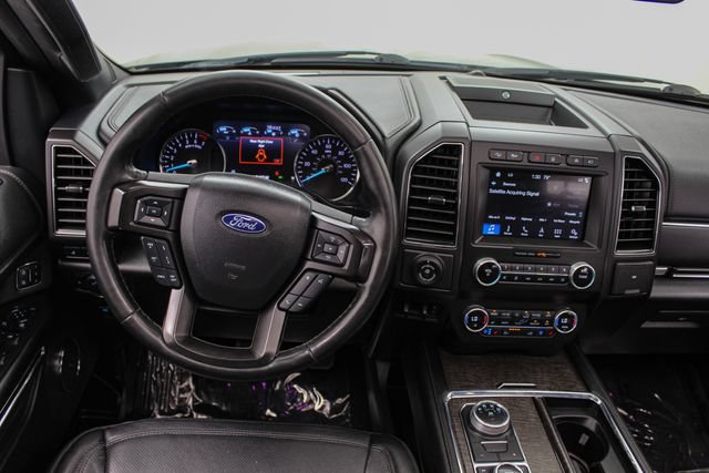 Used 2019 Ford Expedition Limited w/ Equipment Group 302A AWD/4WD image 24