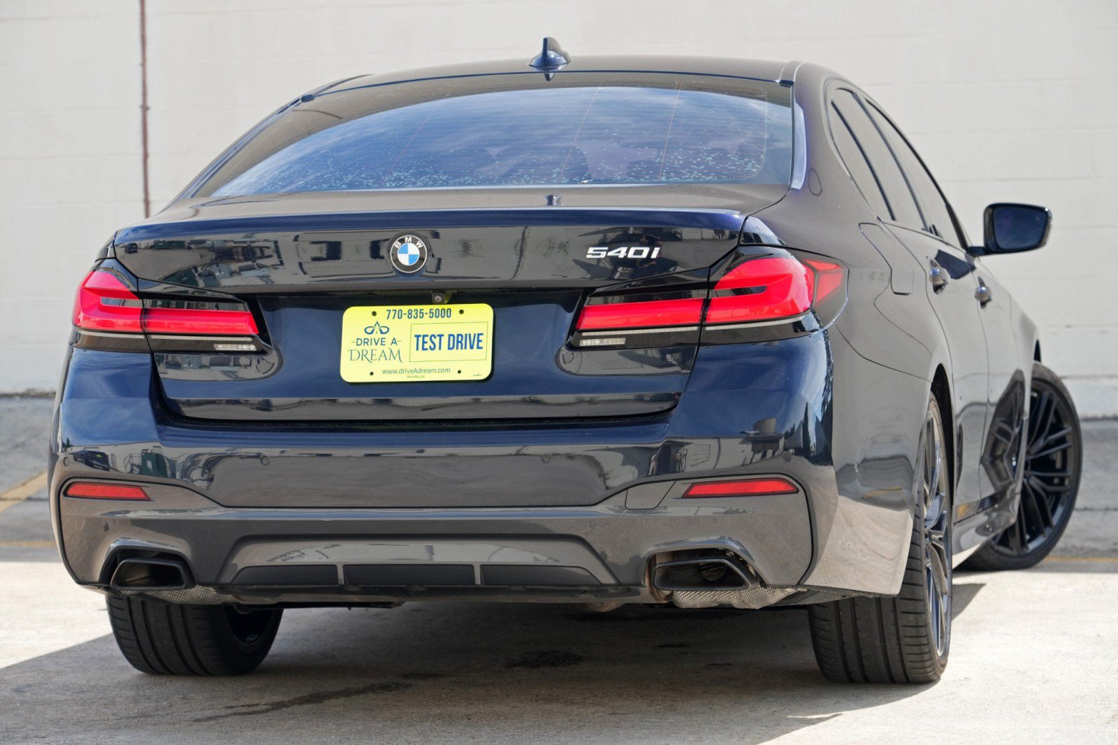 Used 2021 BMW 540i w/ M Sport Package RWD image 5