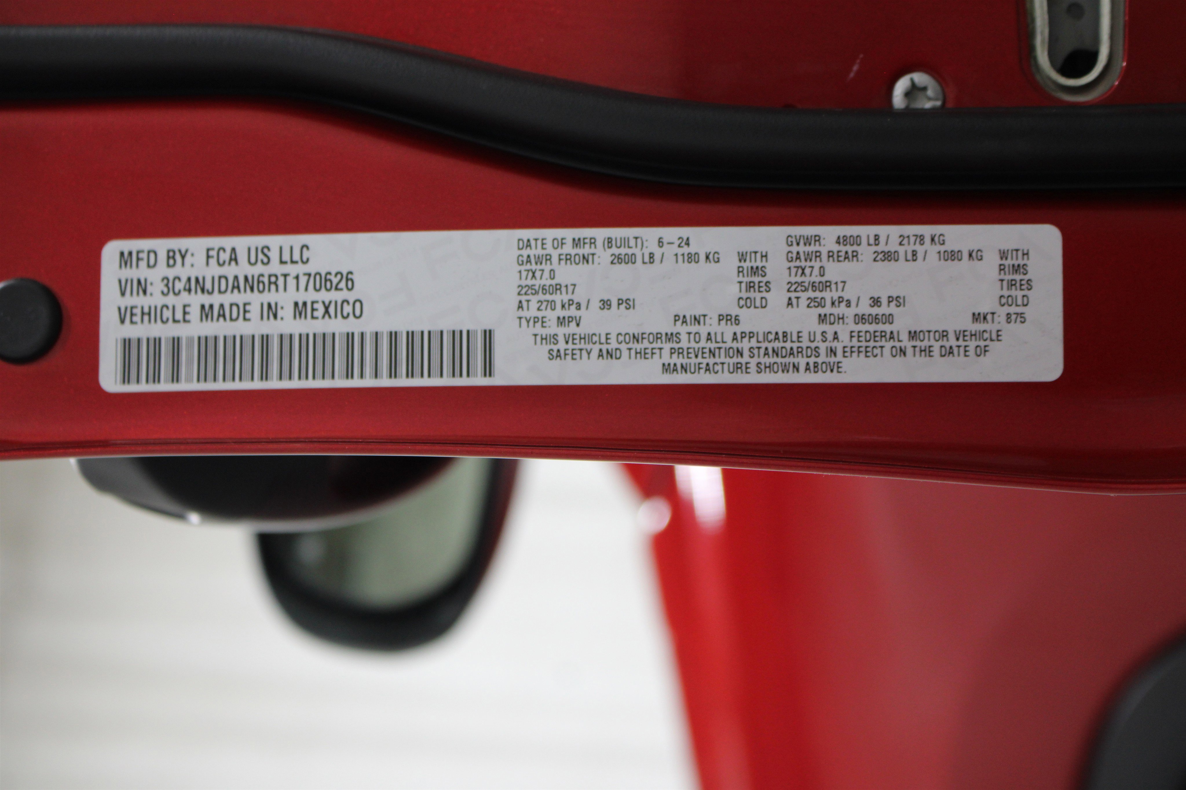 Used 2024 Jeep Compass Sport image 34