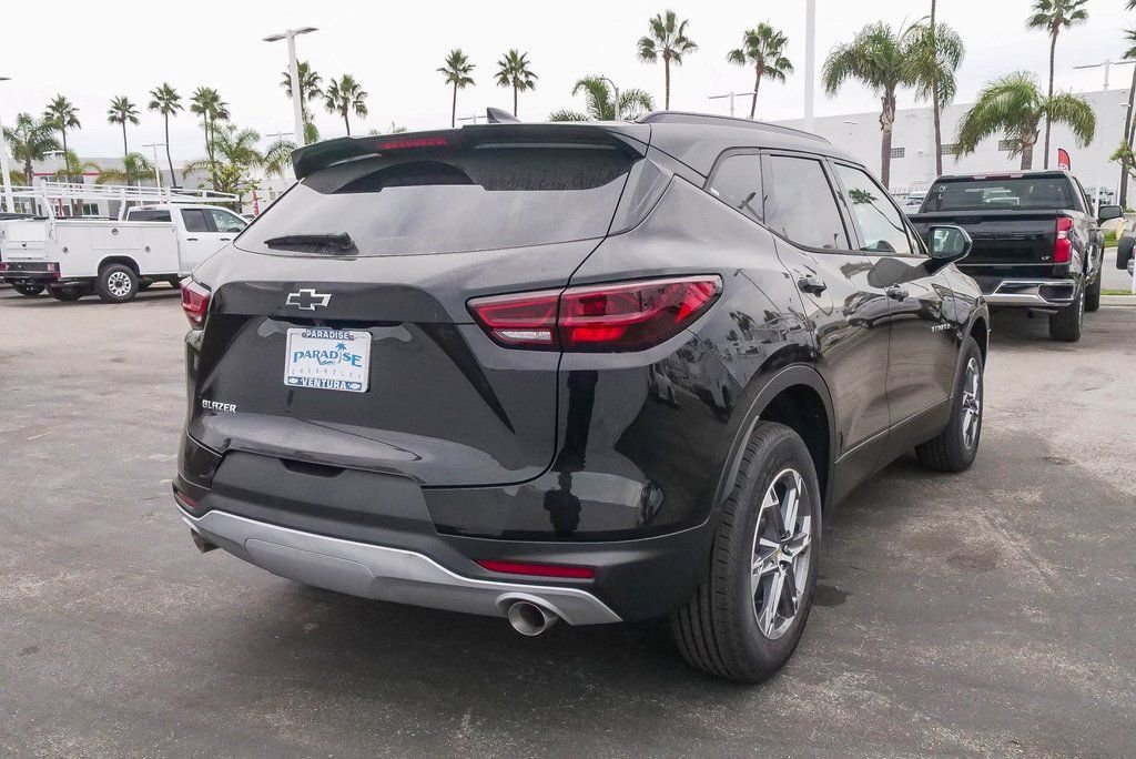 New 2026 Chevrolet Blazer LT w/ Convenience Package image 9