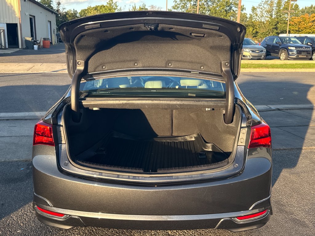 Used 2016 Acura TLX w/ Technology Package AWD/4WD image 18