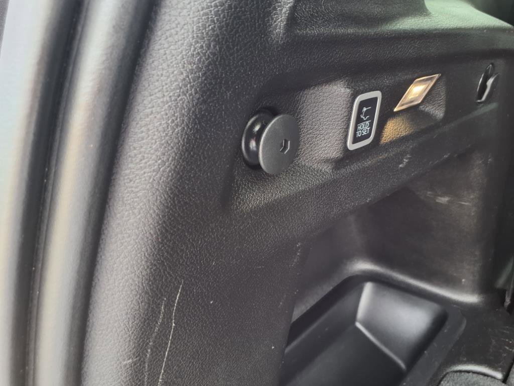 Used 2022 Jeep Grand Cherokee L Limited image 7