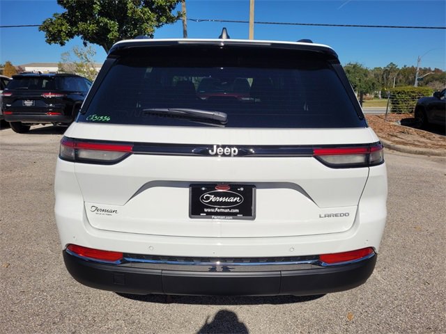 New 2025 Jeep Grand Cherokee Laredo w/ MOPAR Finishing Package image 11