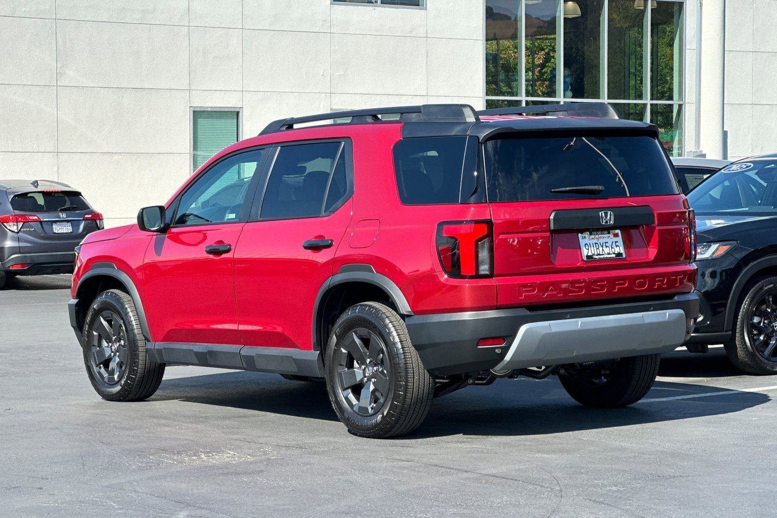 Certified 2026 Honda Passport RTL image 5