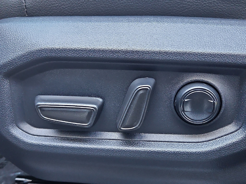 New 2026 Toyota Tundra Limited AWD/4WD image 19