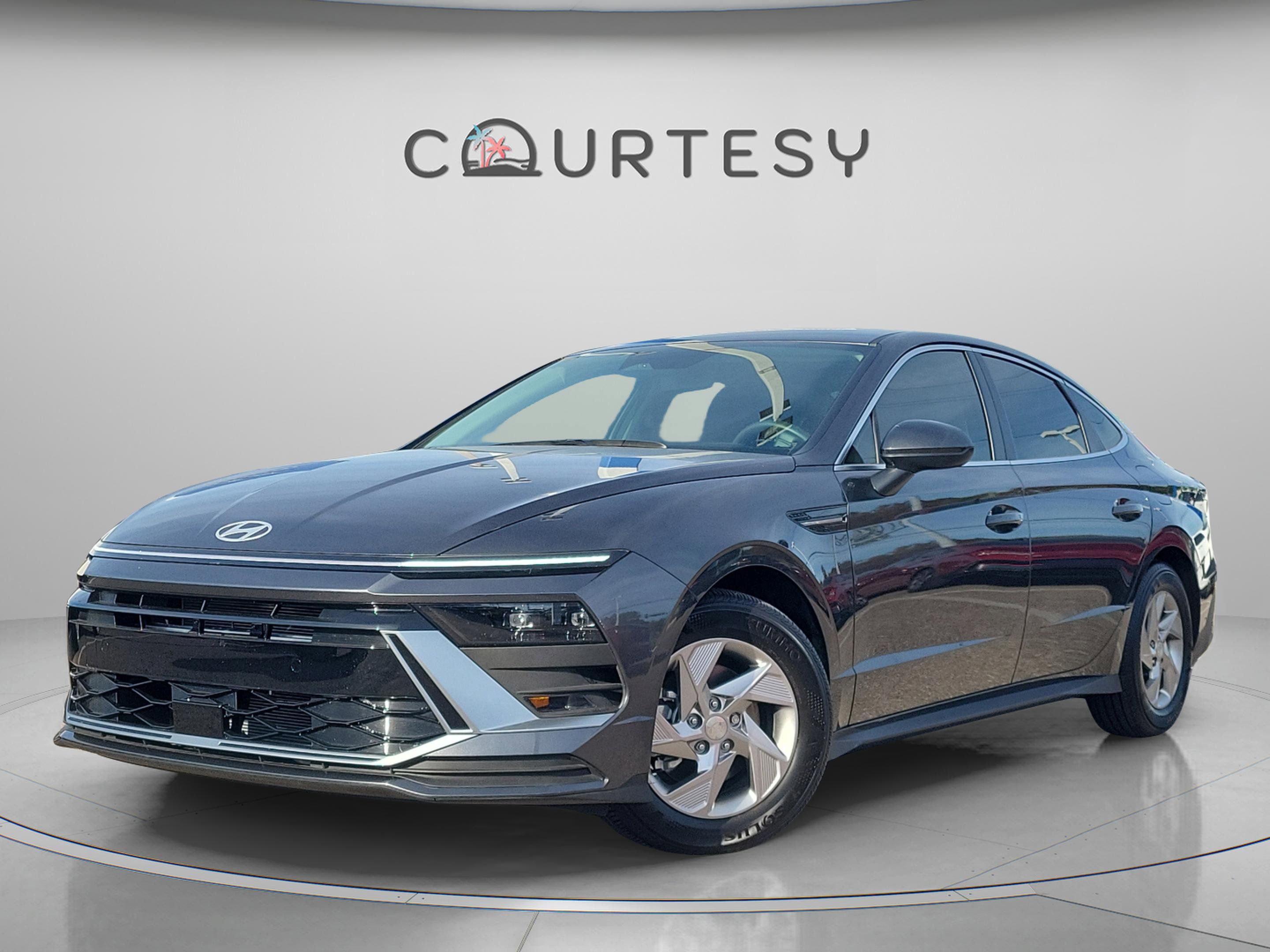 Used 2025 Hyundai Sonata SE