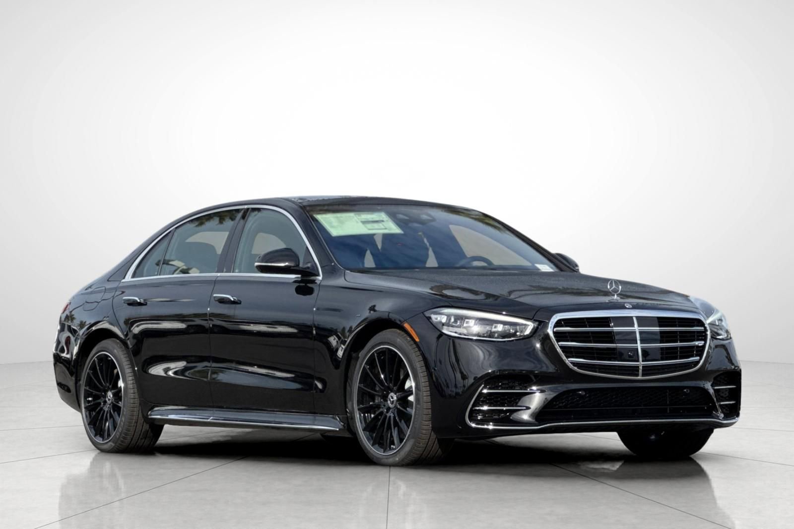 New 2026 Mercedes-Benz S 580 4MATIC Sedan image 31