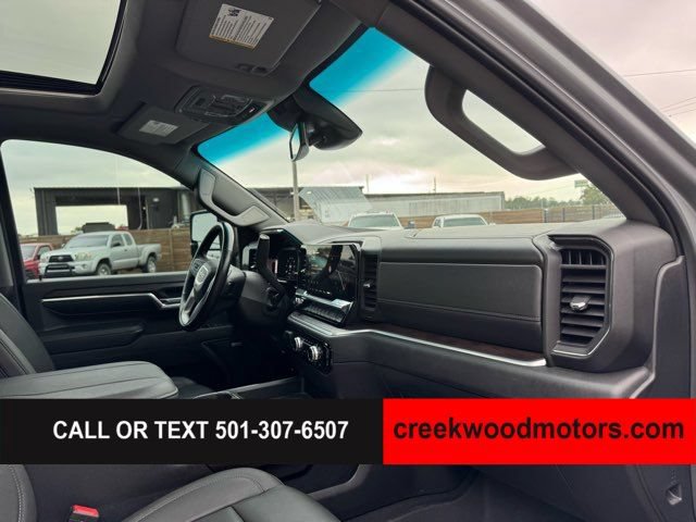 Used 2024 GMC Sierra 2500 SLT w/ SLT Premium Package AWD/4WD image 10