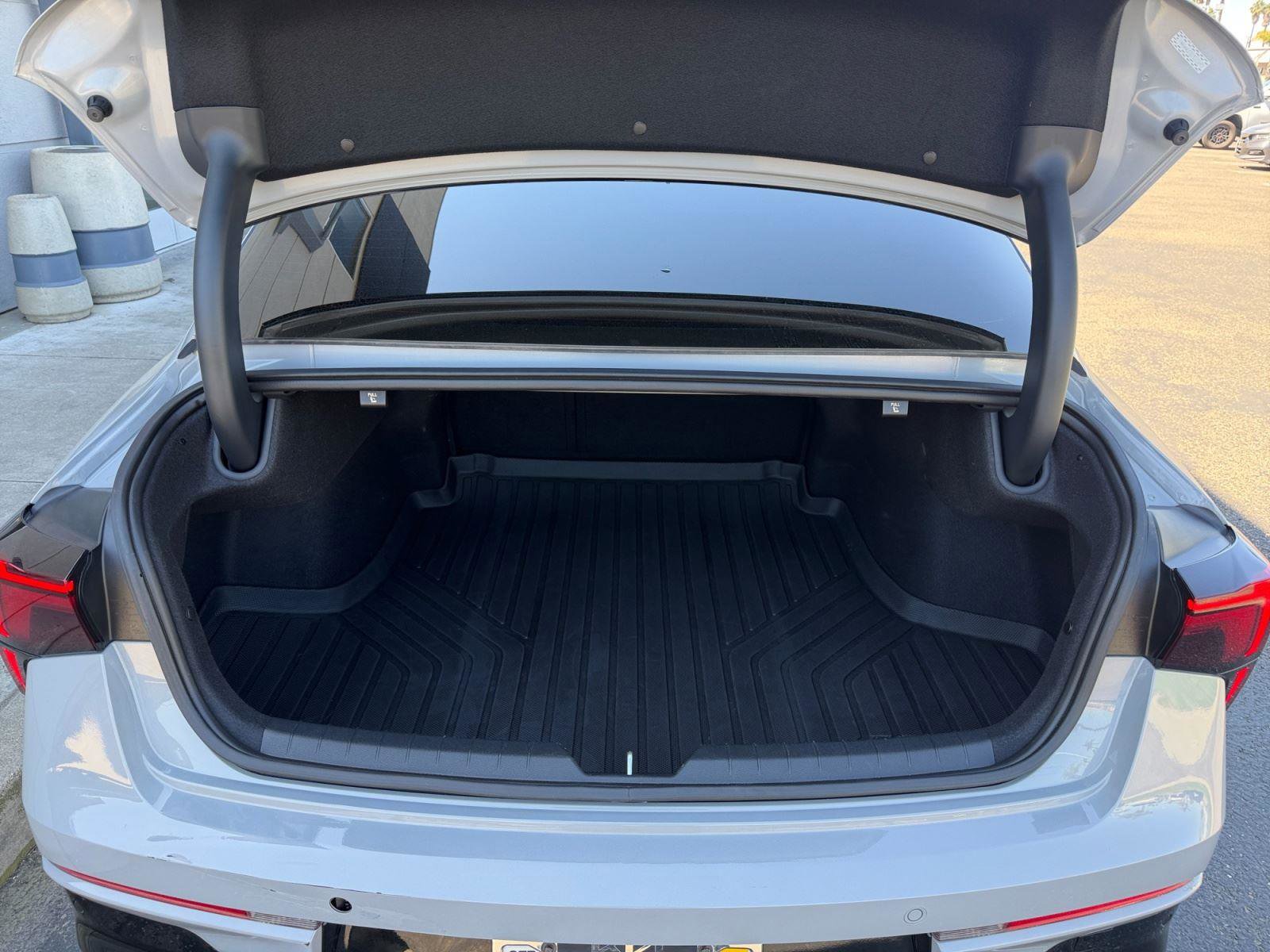 Used 2025 Kia K5 GT-Line w/ GT-Line Premium Package image 29