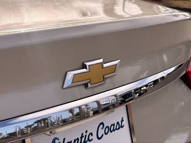Used 2014 Chevrolet Impala LTZ FWD image 18