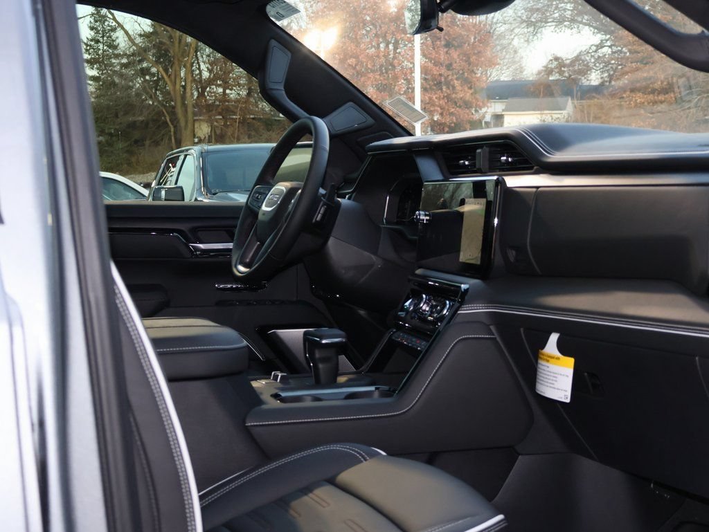 New 2025 GMC Sierra 1500 AT4X AWD/4WD image 42