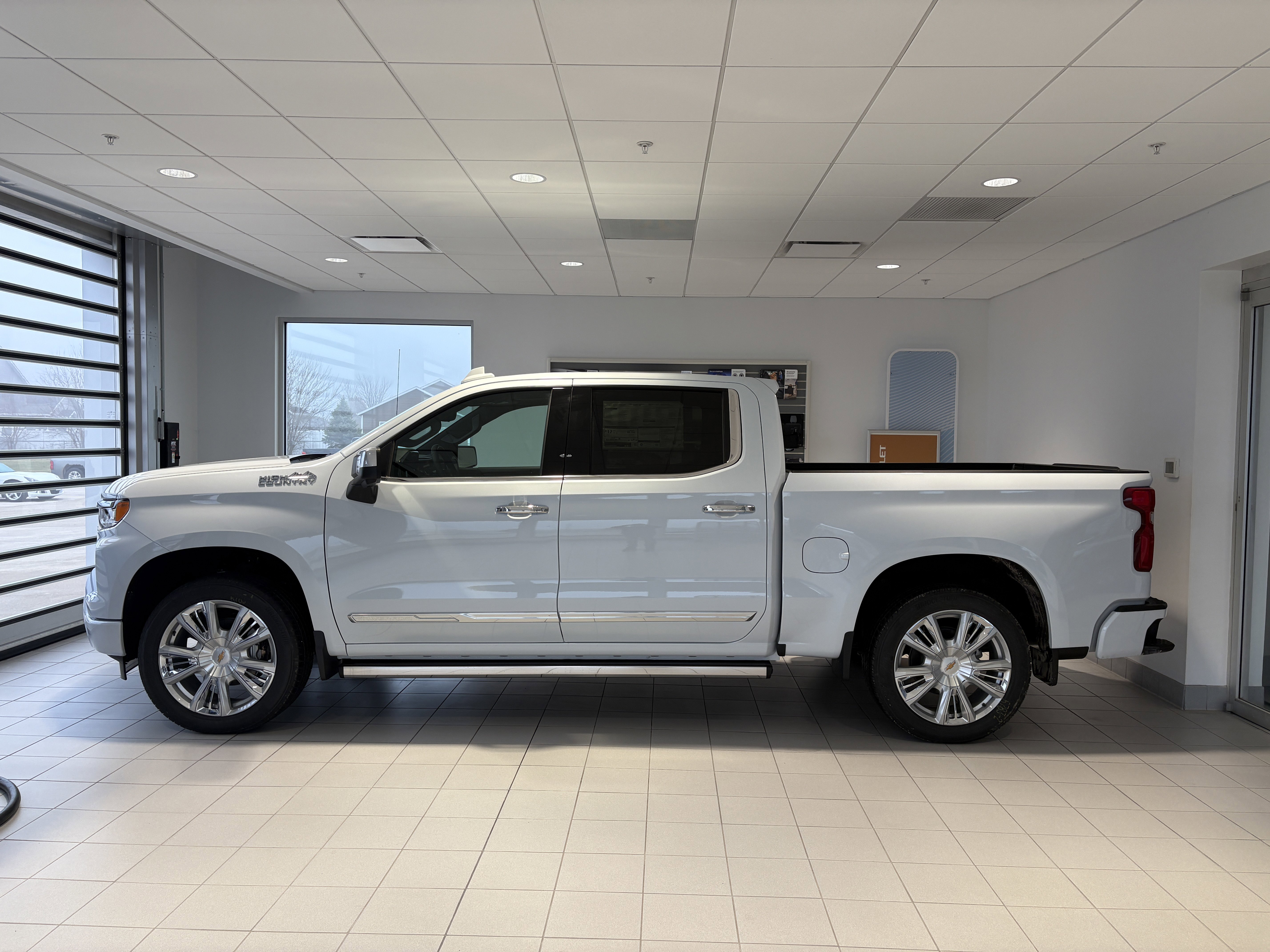 New 2026 Chevrolet Silverado 1500 High Country image 2