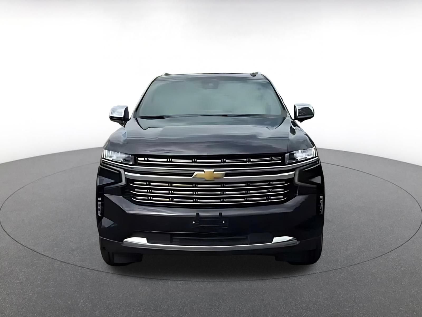Used 2023 Chevrolet Tahoe Premier AWD/4WD image 4