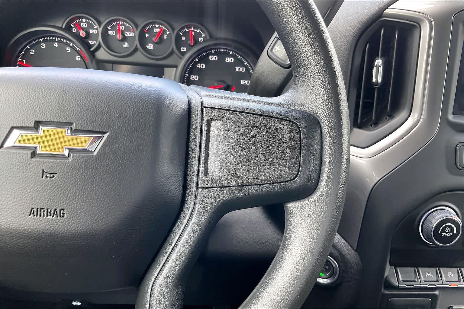 Used 2024 Chevrolet Silverado 1500 W/T w/ Trailering Package AWD/4WD image 24