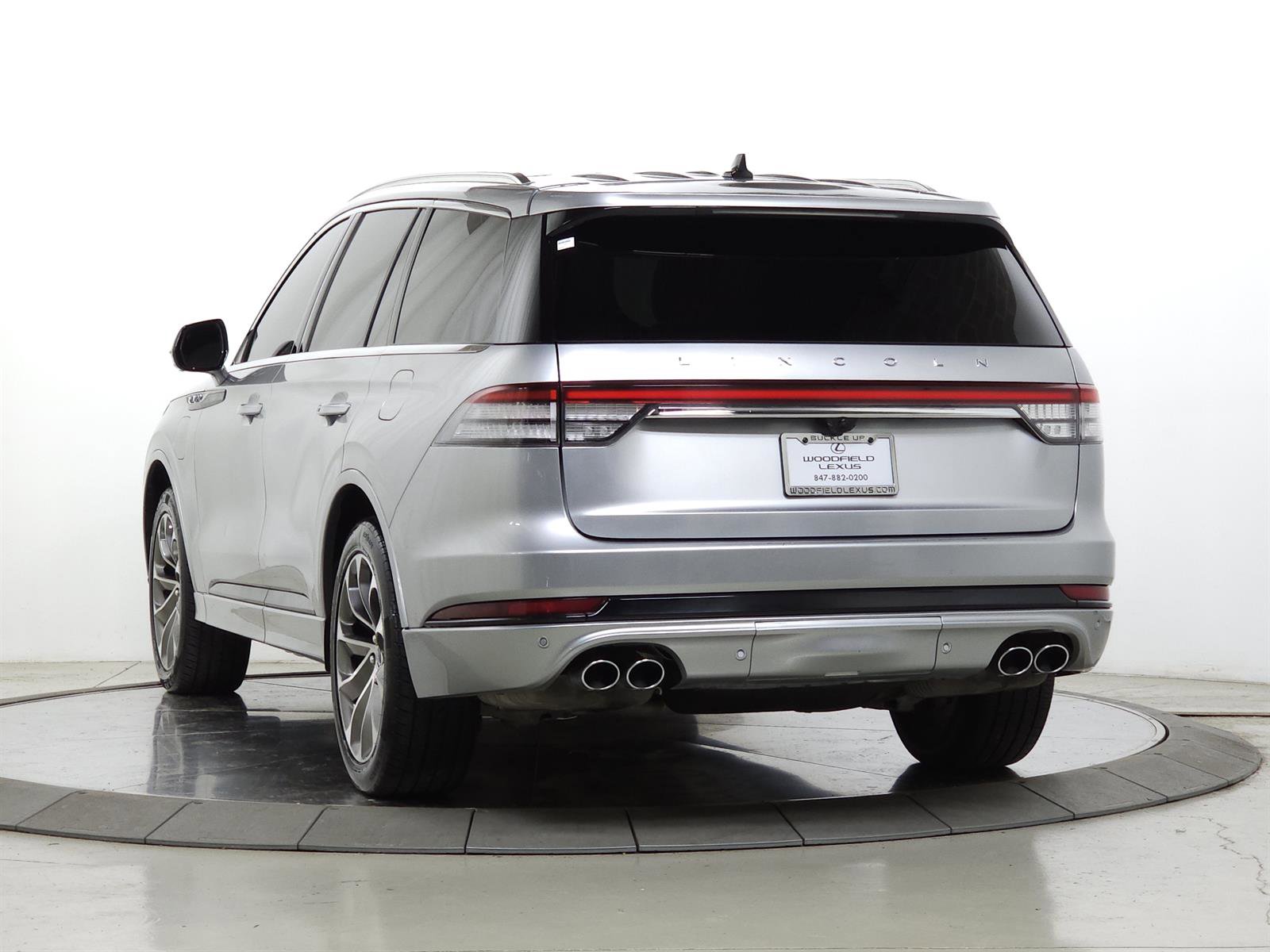 Used 2021 Lincoln Aviator Grand Touring w/ Elements Package Plus AWD/4WD image 5