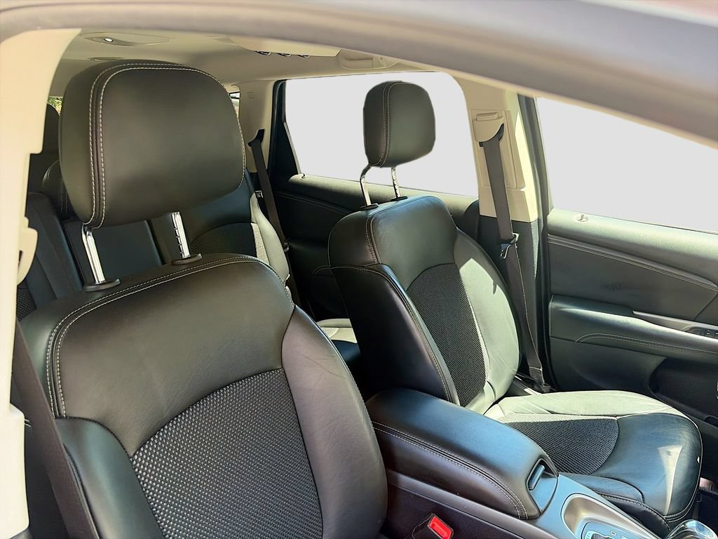 Used 2018 Dodge Journey Crossroad AWD/4WD image 29