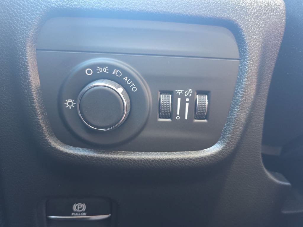 New 2026 Jeep Grand Cherokee L 4WD image 28