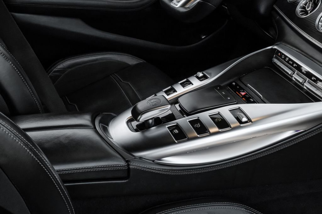 Used 2022 Mercedes-Benz AMG GT 43 image 27