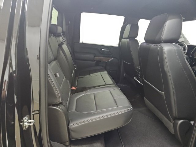 Used 2022 Chevrolet Silverado 2500 High Country image 18