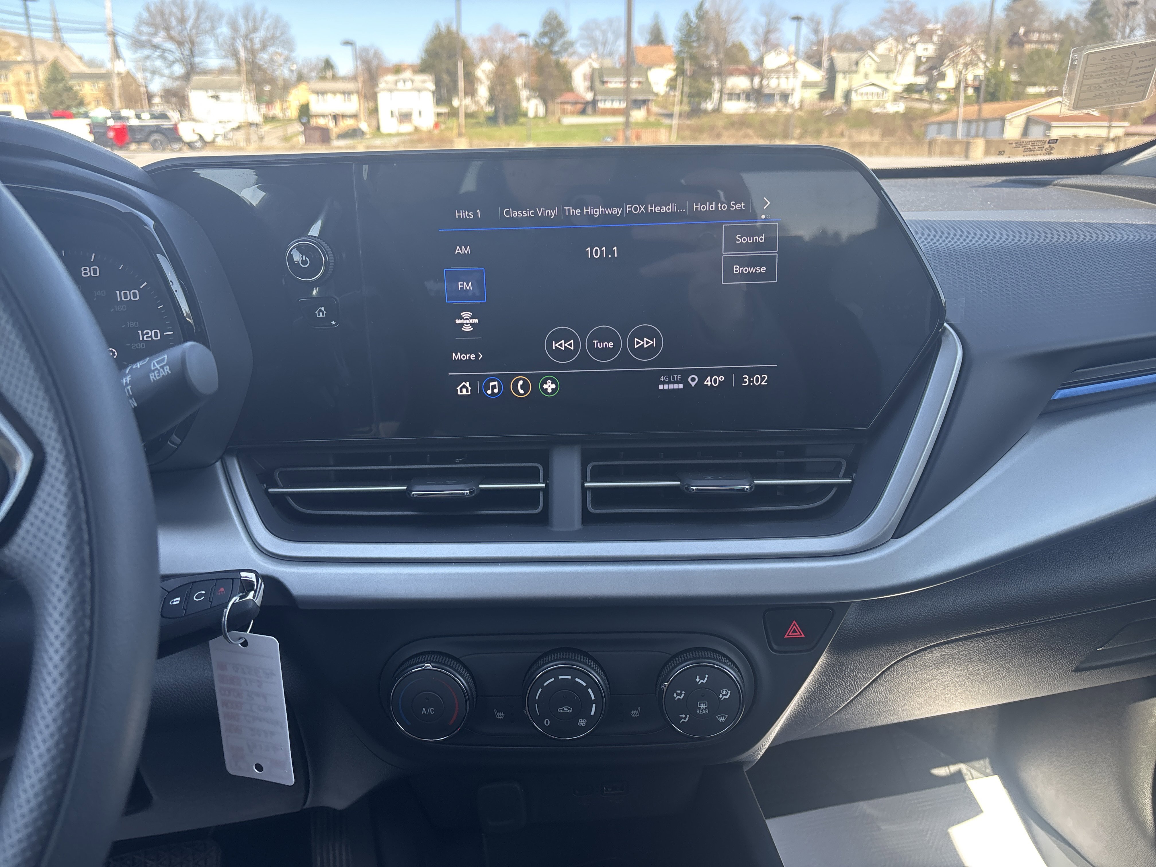 New 2026 Chevrolet Trax LS w/ LS Convenience Package FWD image 24