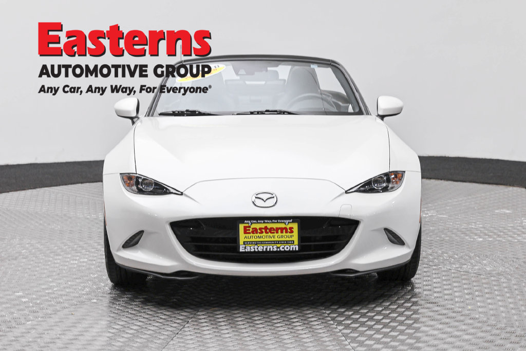 Used 2018 MAZDA MX-5 Miata Grand Touring RWD image 3