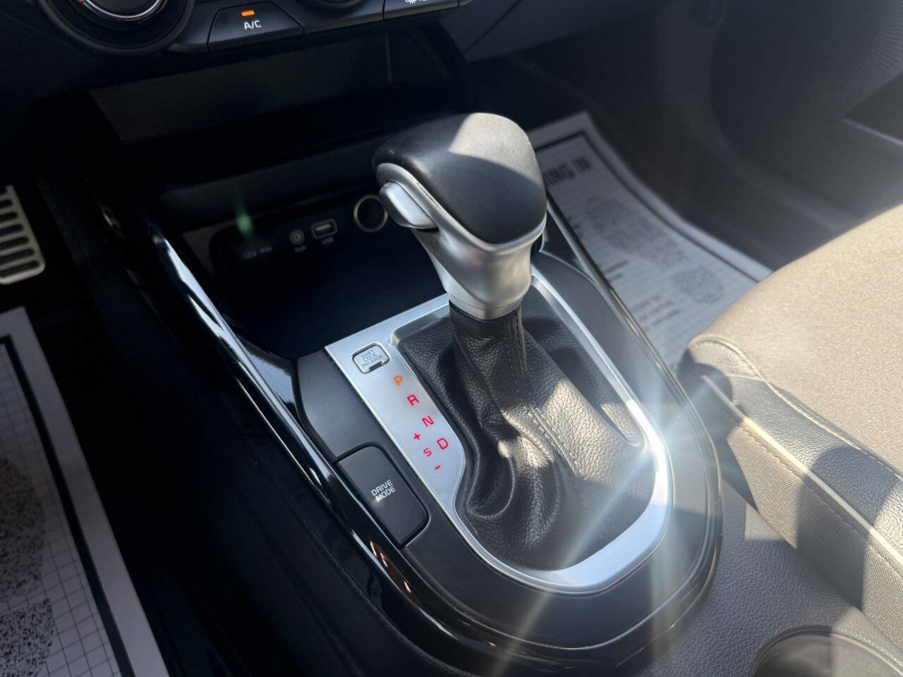 Used 2021 Kia Forte GT-Line image 24